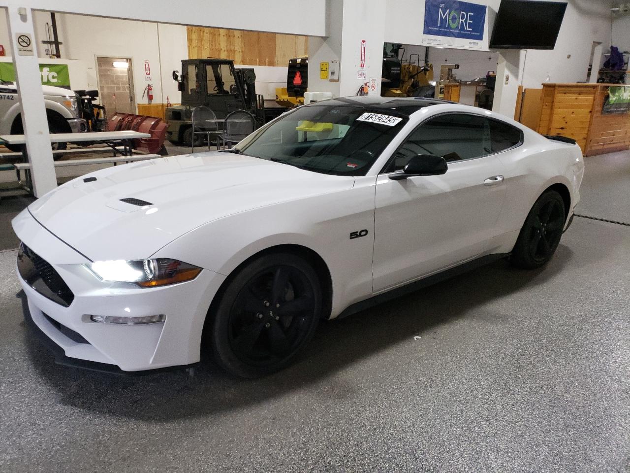 FORD MUSTANG GT