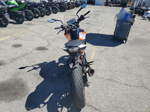 2017 KTM 390 DUKE MD2JPJ401HC209834