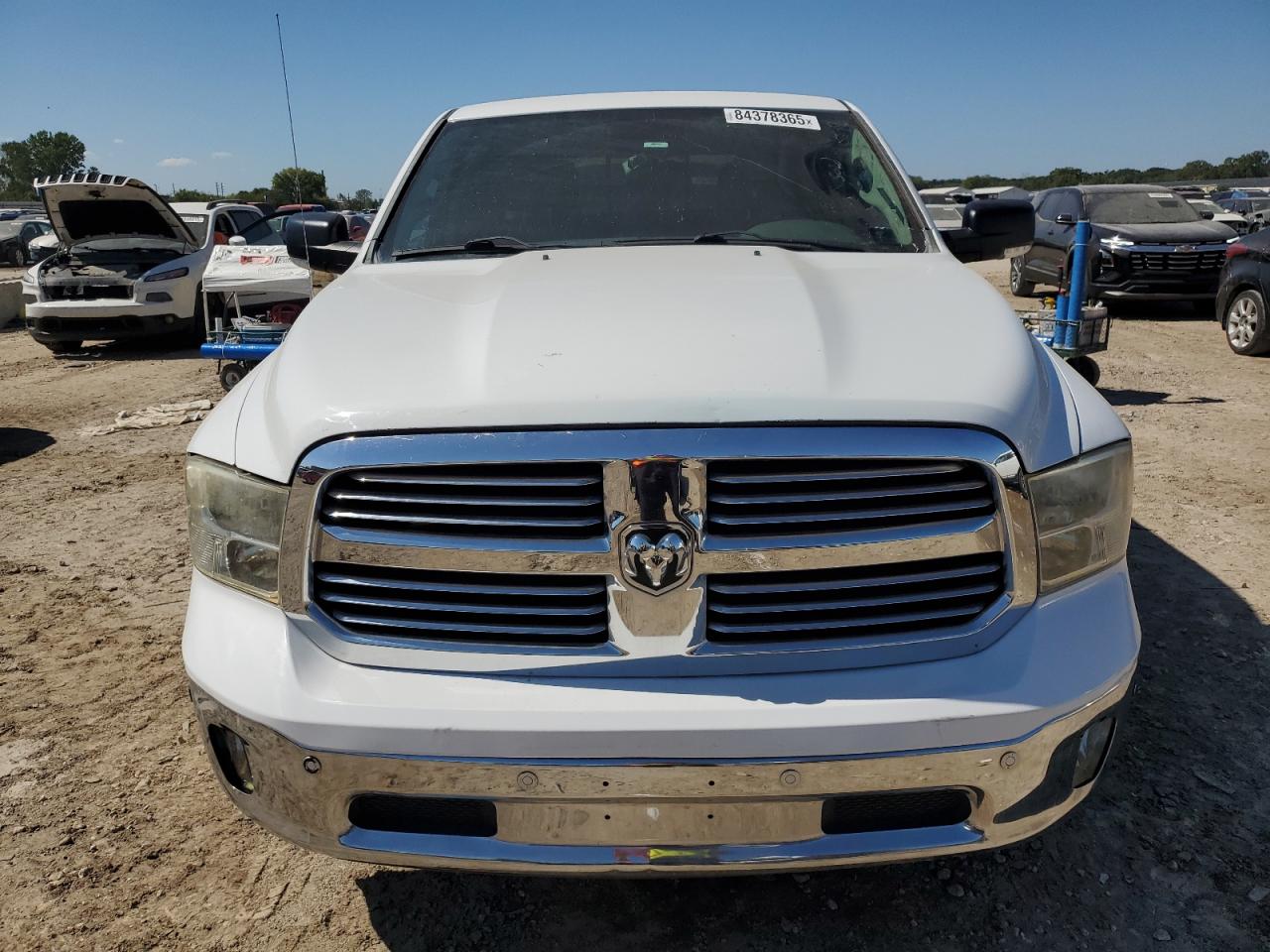 RAM 1500 SLT