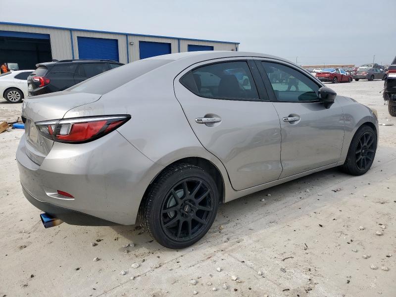 2016 TOYOTA SCION IA 3MYDLBZV4GY104771