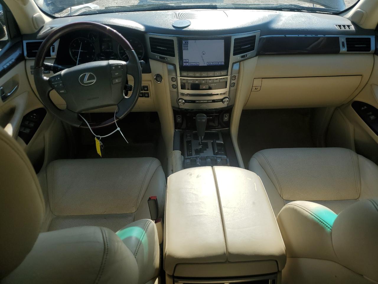 LEXUS LX 570