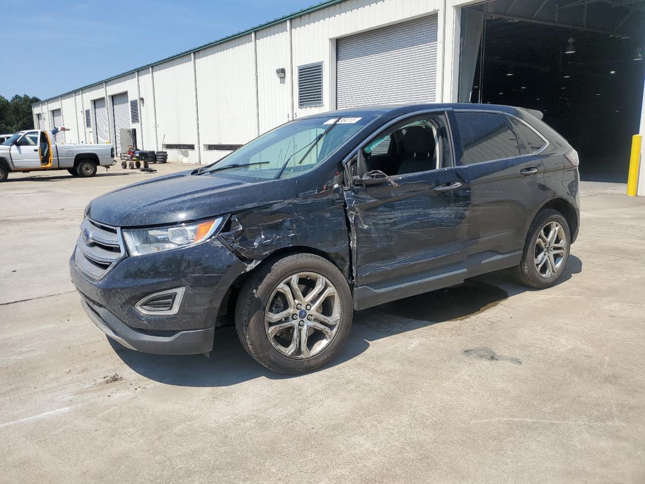 FORD EDGE TITANIUM