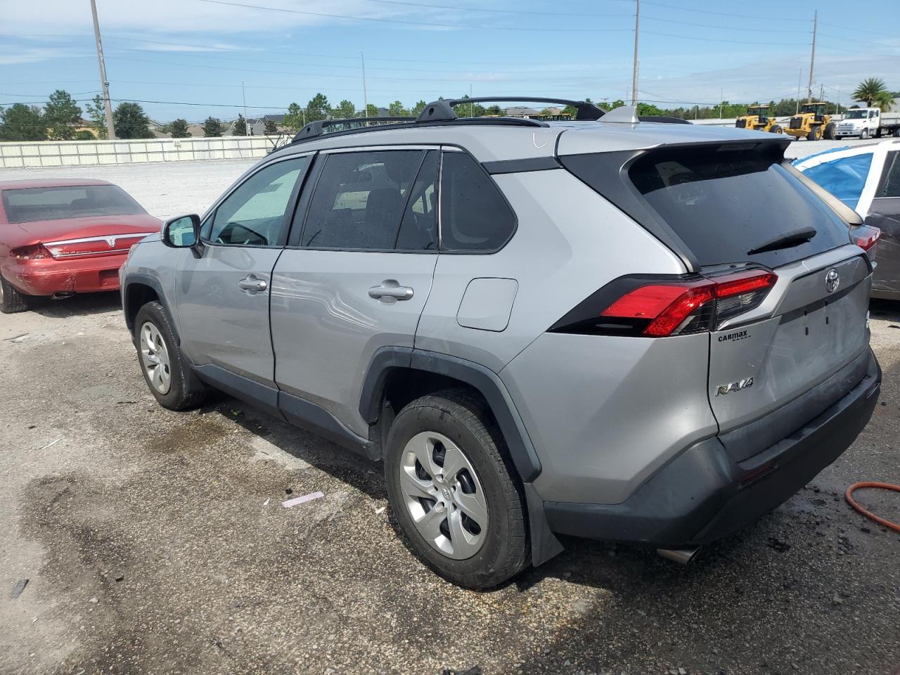 TOYOTA RAV4 LE