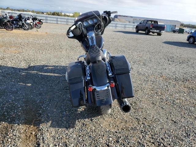 2023 HARLEY-DAVIDSON FLHX 1HD1KBC24PB615252