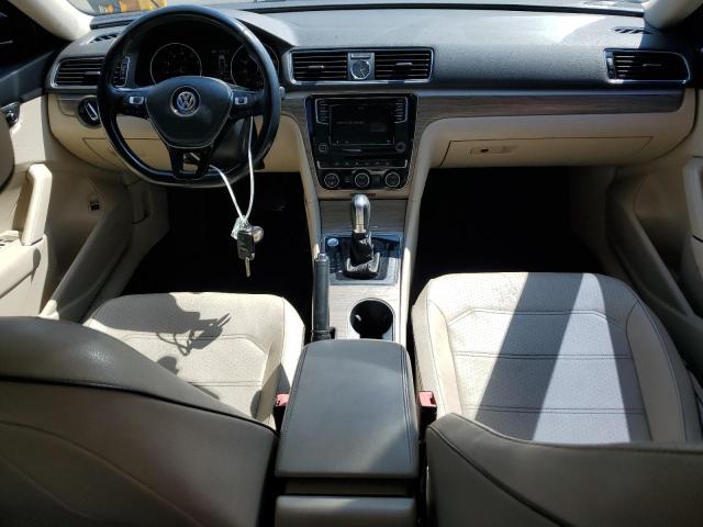 2017 VOLKSWAGEN PASSAT SE 1VWBT7A36HC080087