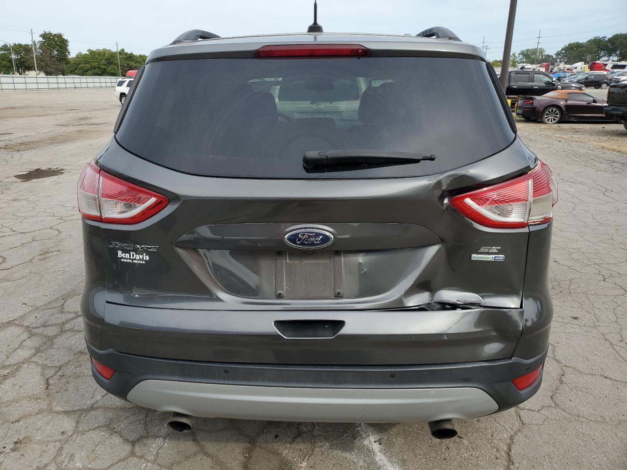 FORD ESCAPE SE