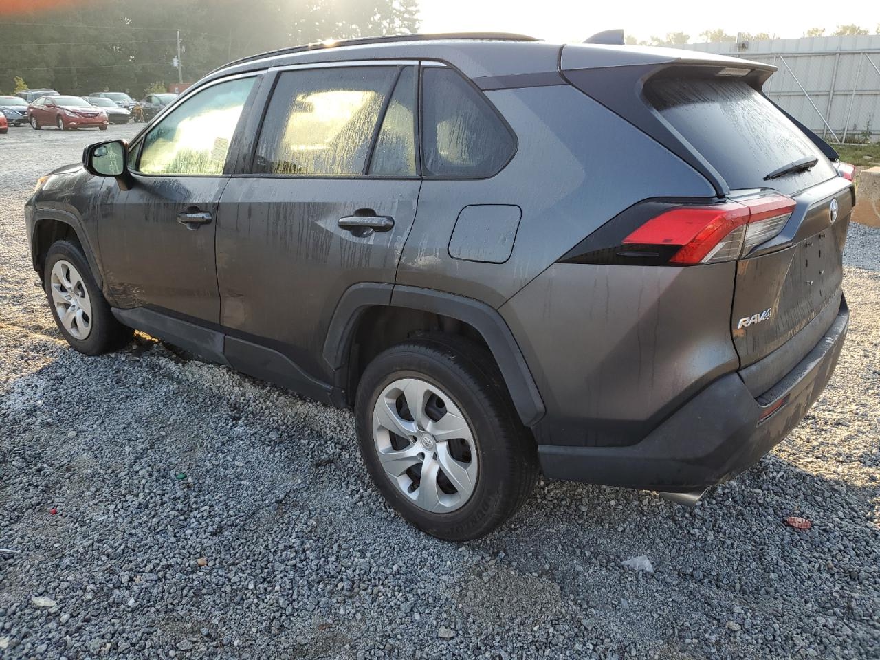 TOYOTA RAV4 LE