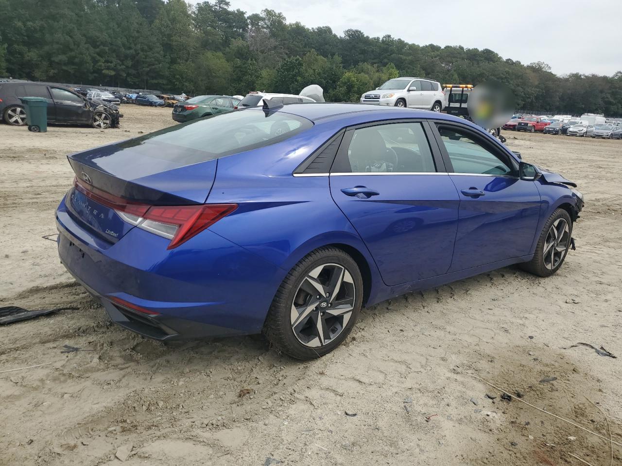 HYUNDAI ELANTRA LIMITED