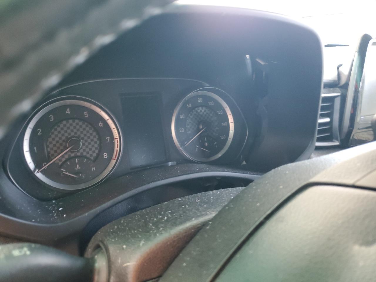 HYUNDAI VELOSTER BASE