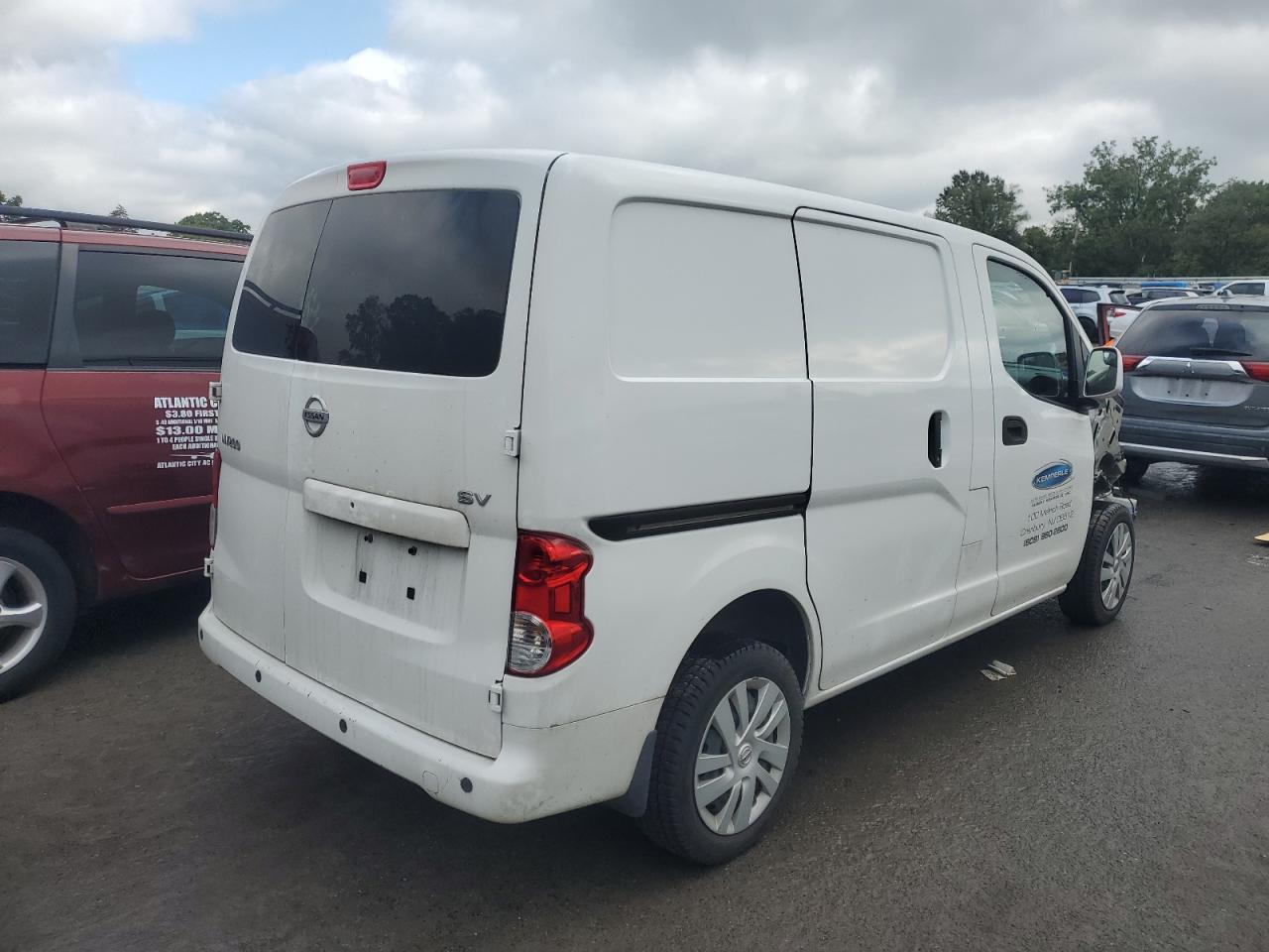 NISSAN NV200 2.5S