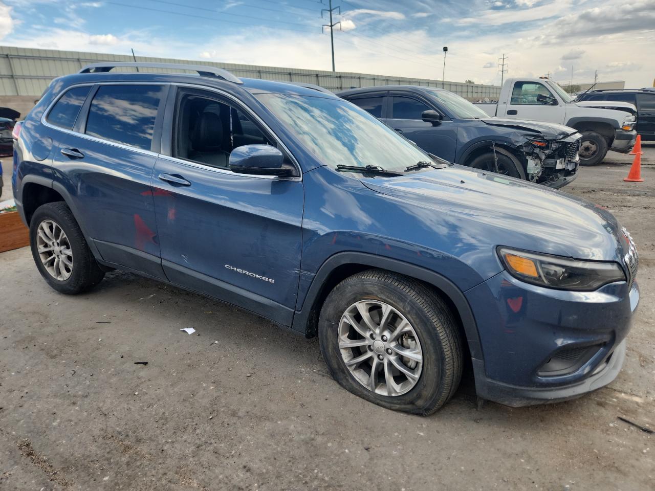 JEEP GRAND CHEROKEE LATITUDE PLUS