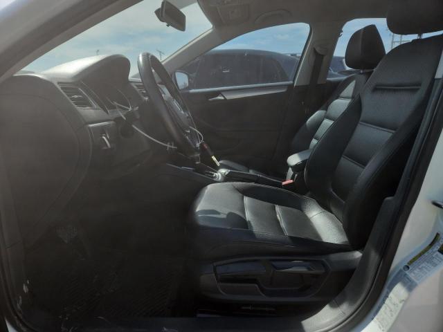 2015 VOLKSWAGEN JETTA SE 3VWD17AJ0FM261307