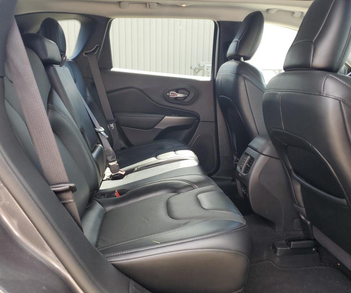 JEEP GRAND CHEROKEE LATITUDE LUX