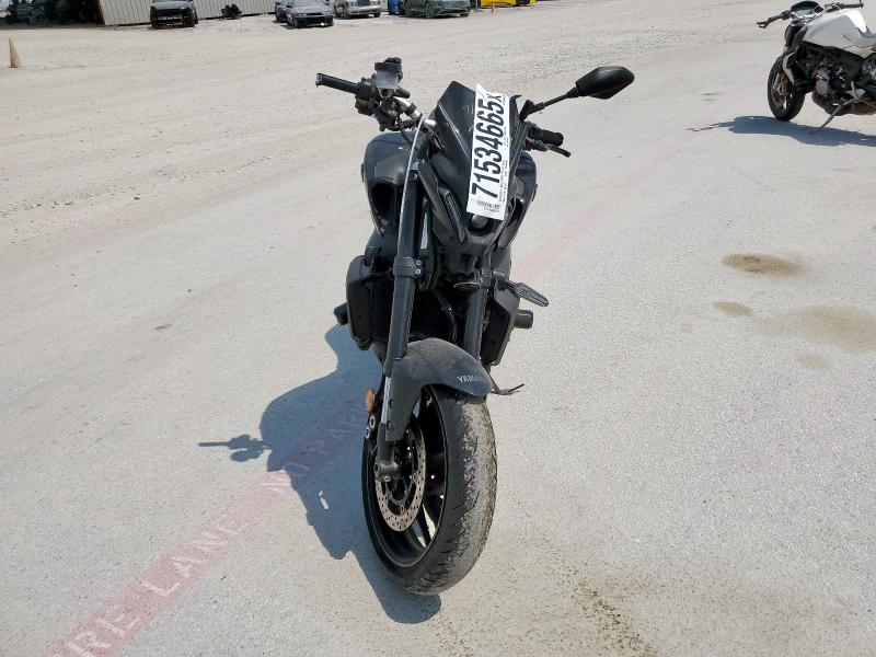 2023 YAMAHA MT09 JYARN71E0PA003475