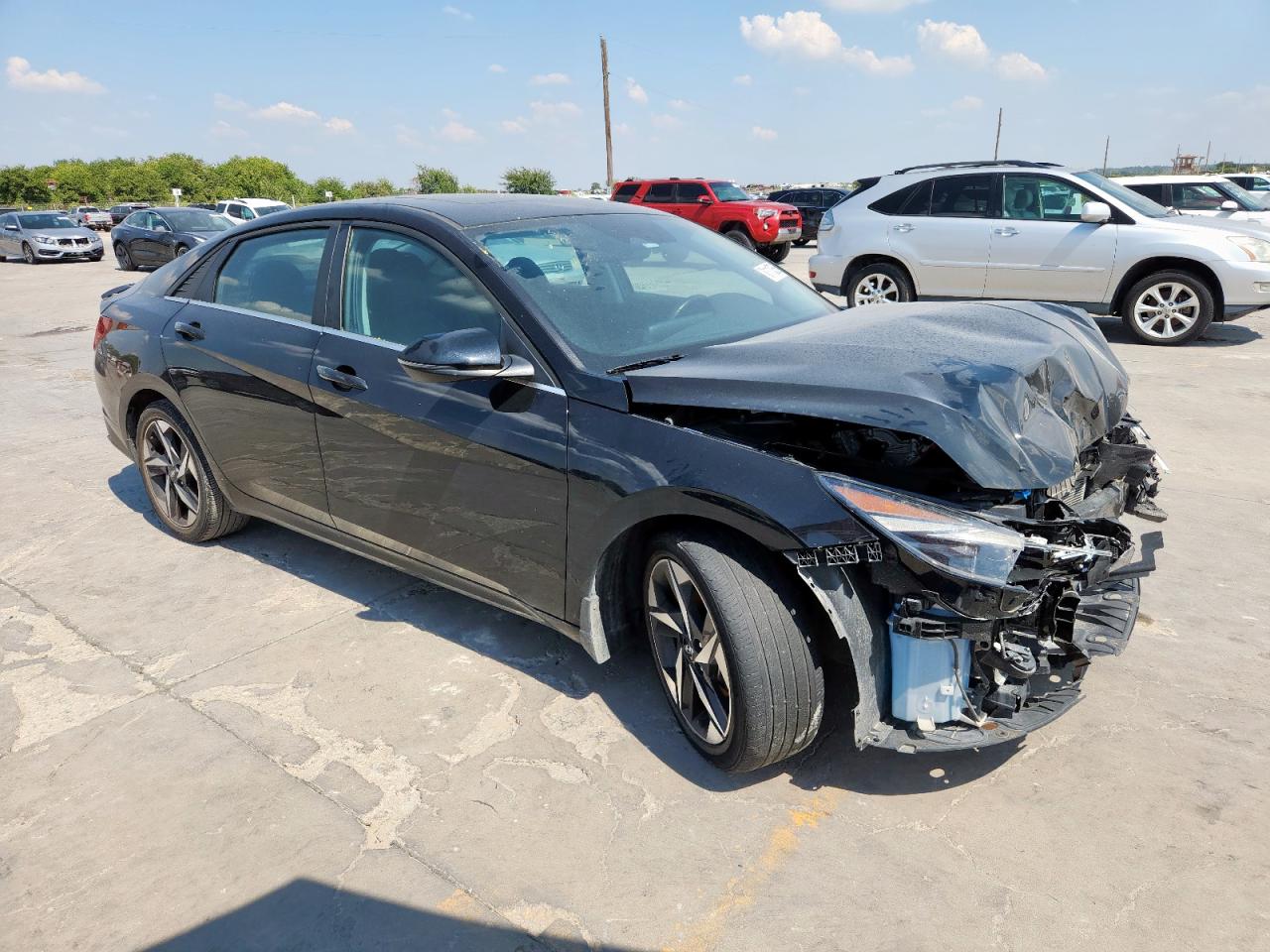 HYUNDAI ELANTRA LIMITED