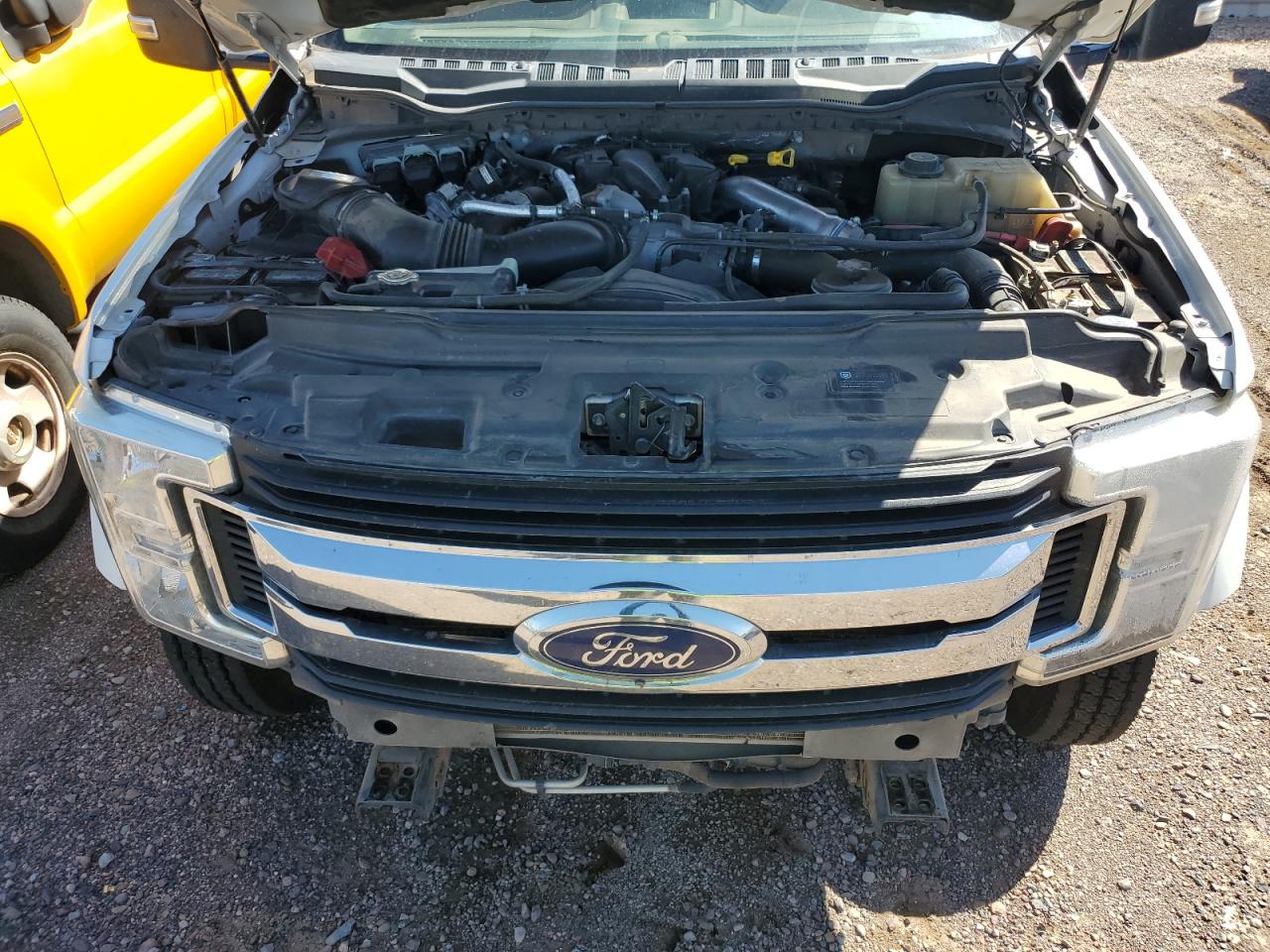 Lot #3269935002 2019 FORD F450 CREW C PU 4X4