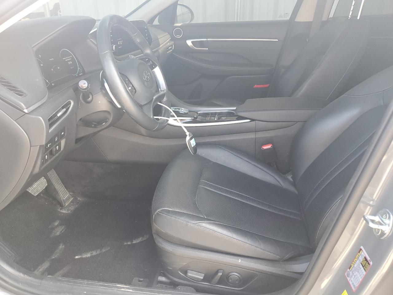 HYUNDAI SONATA HYBRID