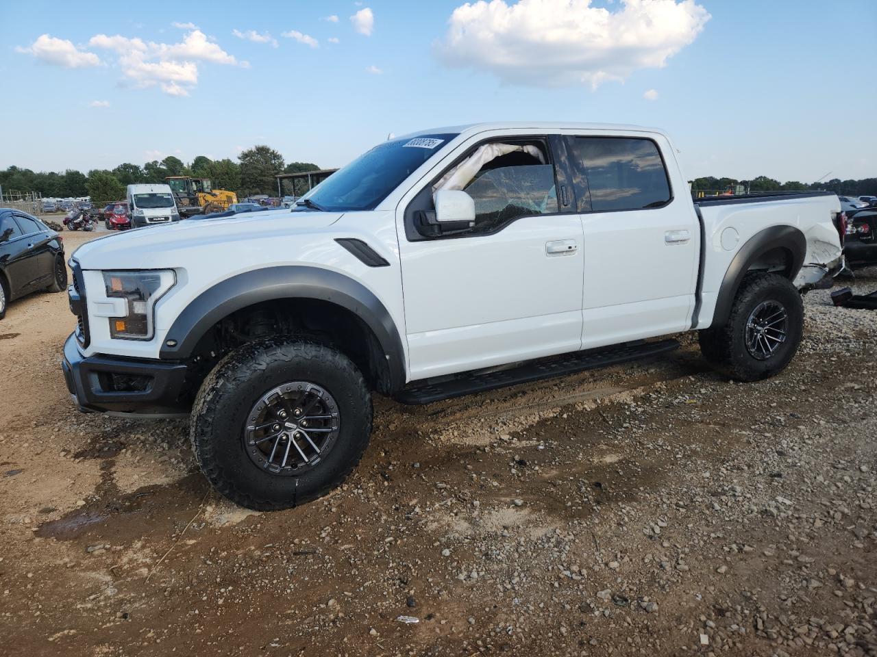 FORD F-150 RAPTOR