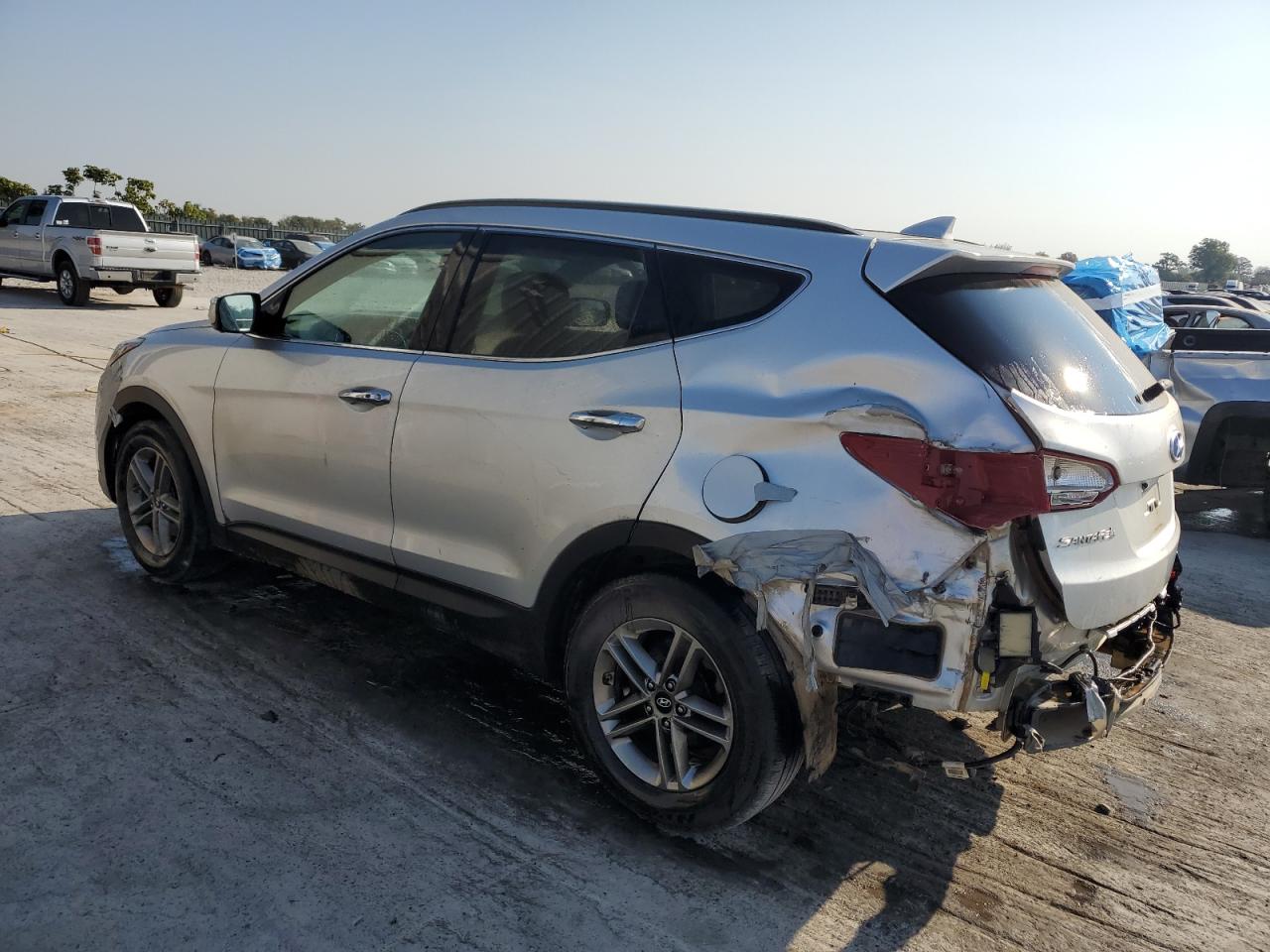 HYUNDAI SANTA FE SPORT