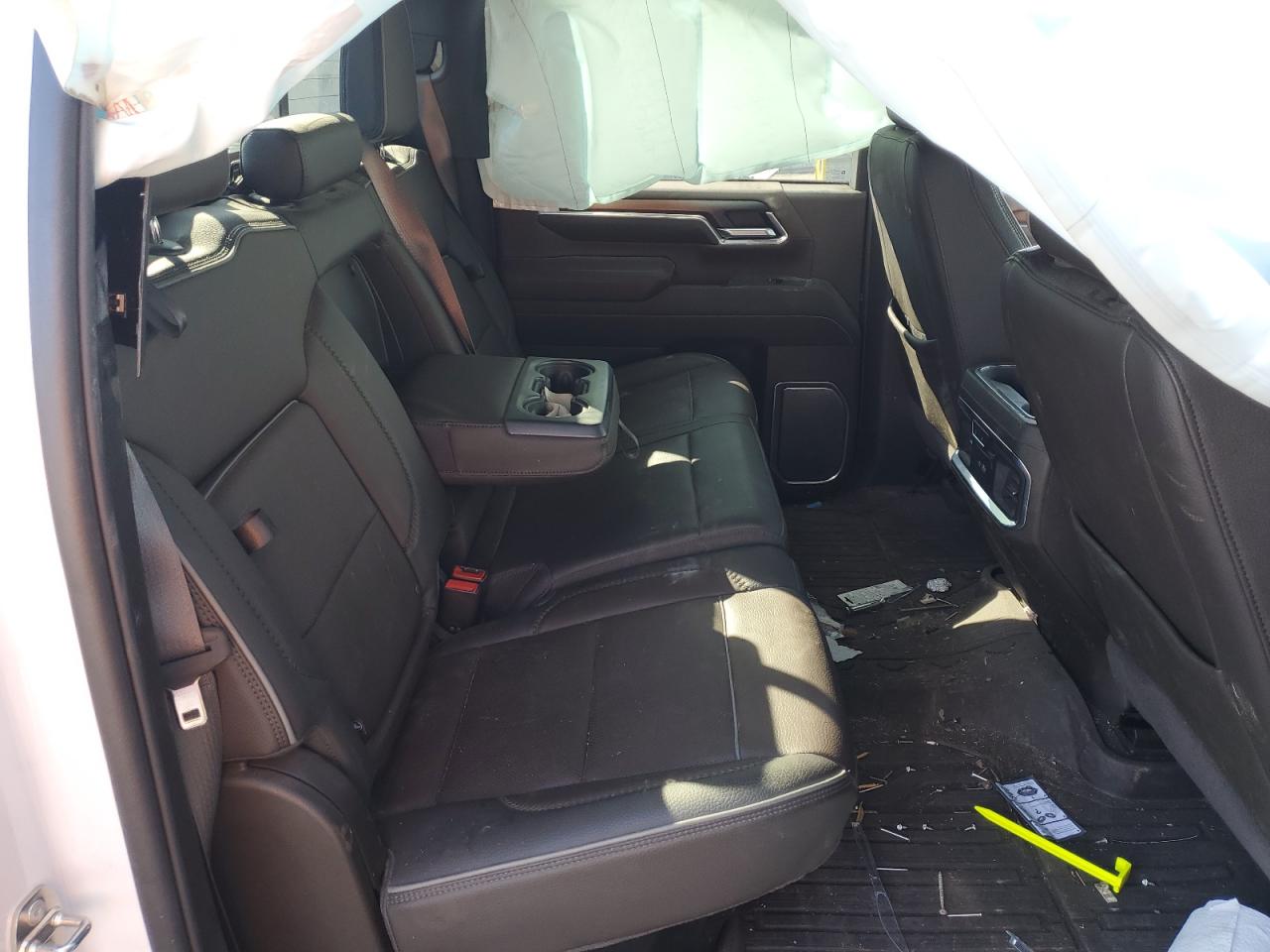 GMC SIERRA K3500 DENALI