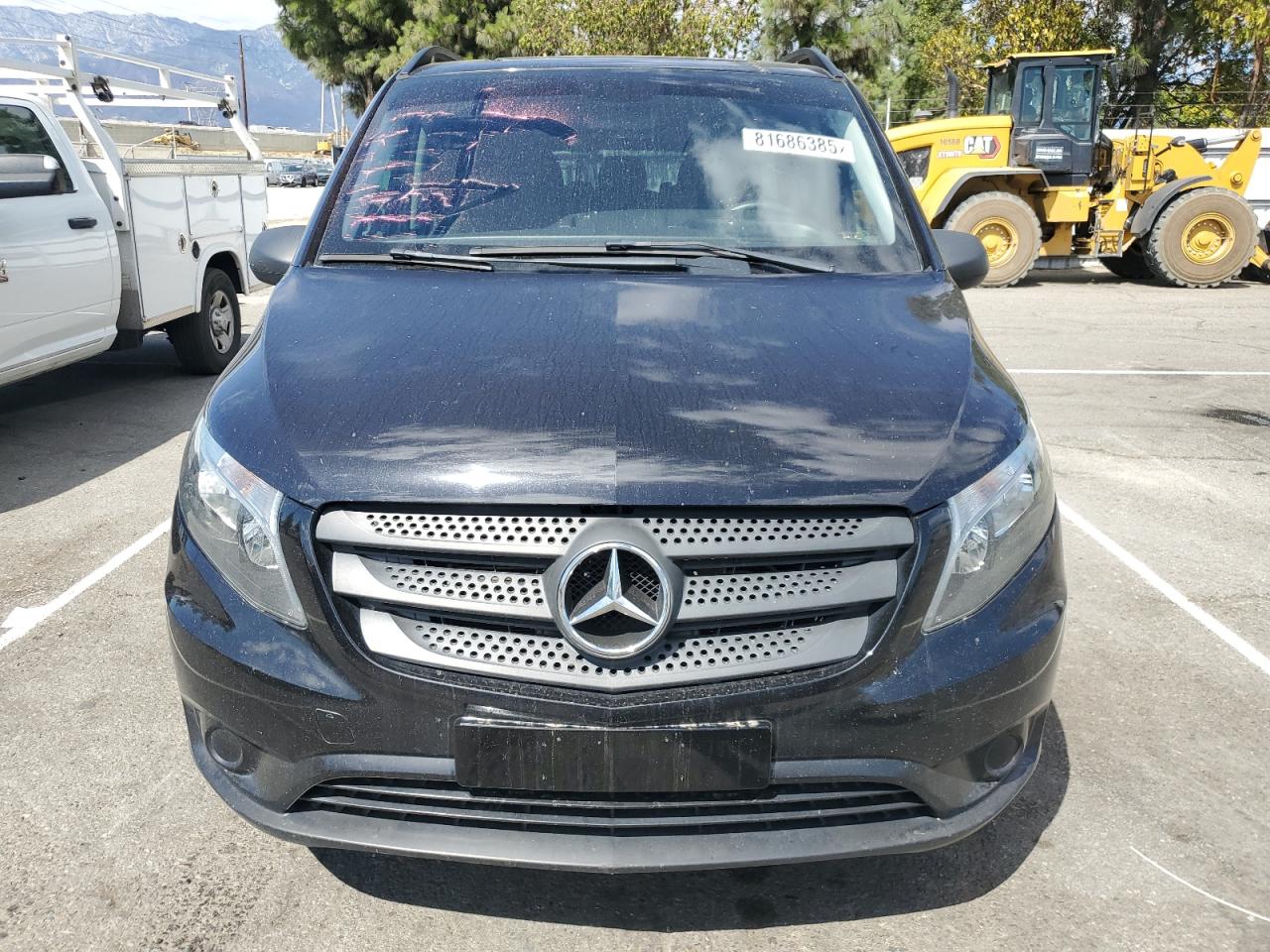 MERCEDES-BENZ METRIS