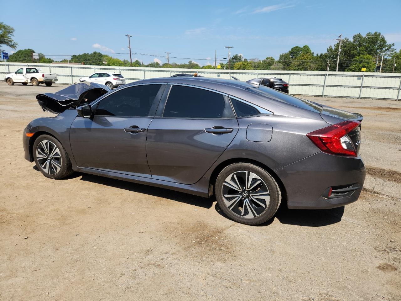 Lot #3316765446 2018 HONDA CIVIC EX