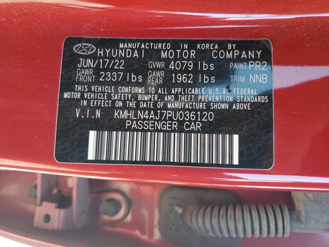 HYUNDAI ELANTRA LIMITED