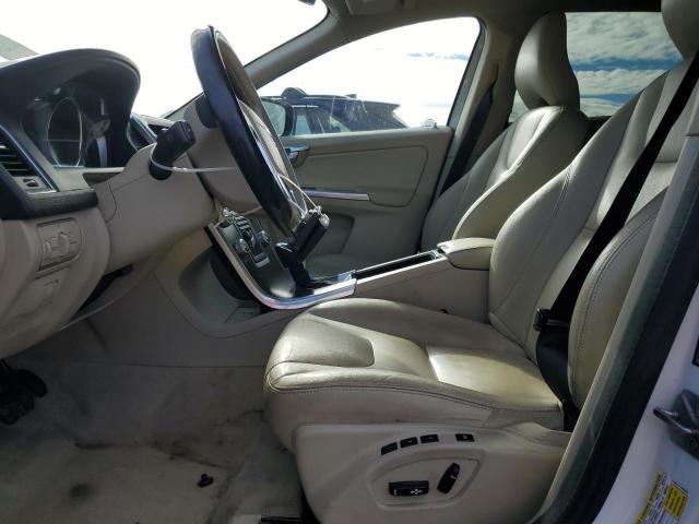 2015 VOLVO XC60 T5 PR YV440MDK8F2637667
