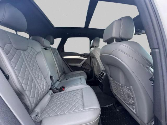 2018 AUDI SQ5 PREMIU WA1A4AFY2J2123066