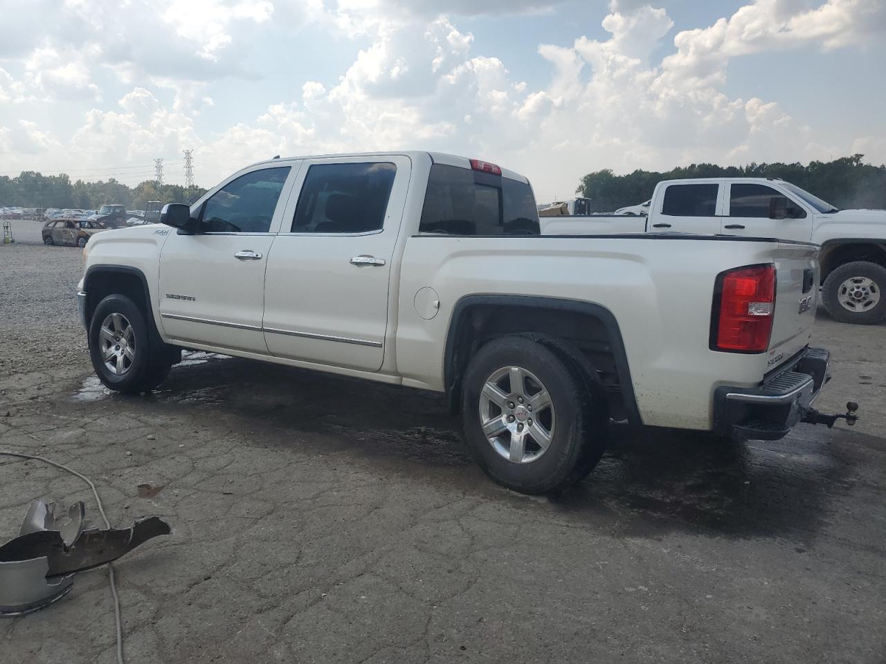 GMC SIERRA K1500 SLT