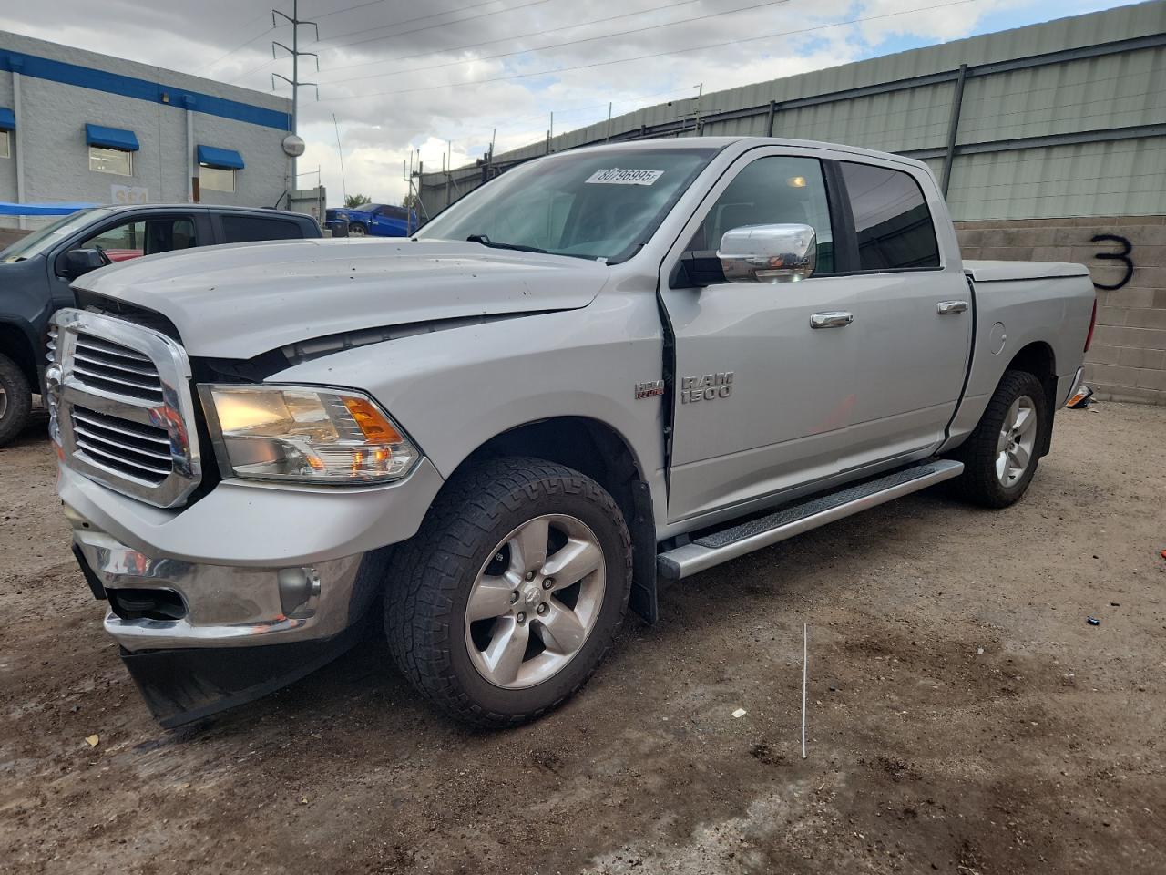 RAM 1500 SLT
