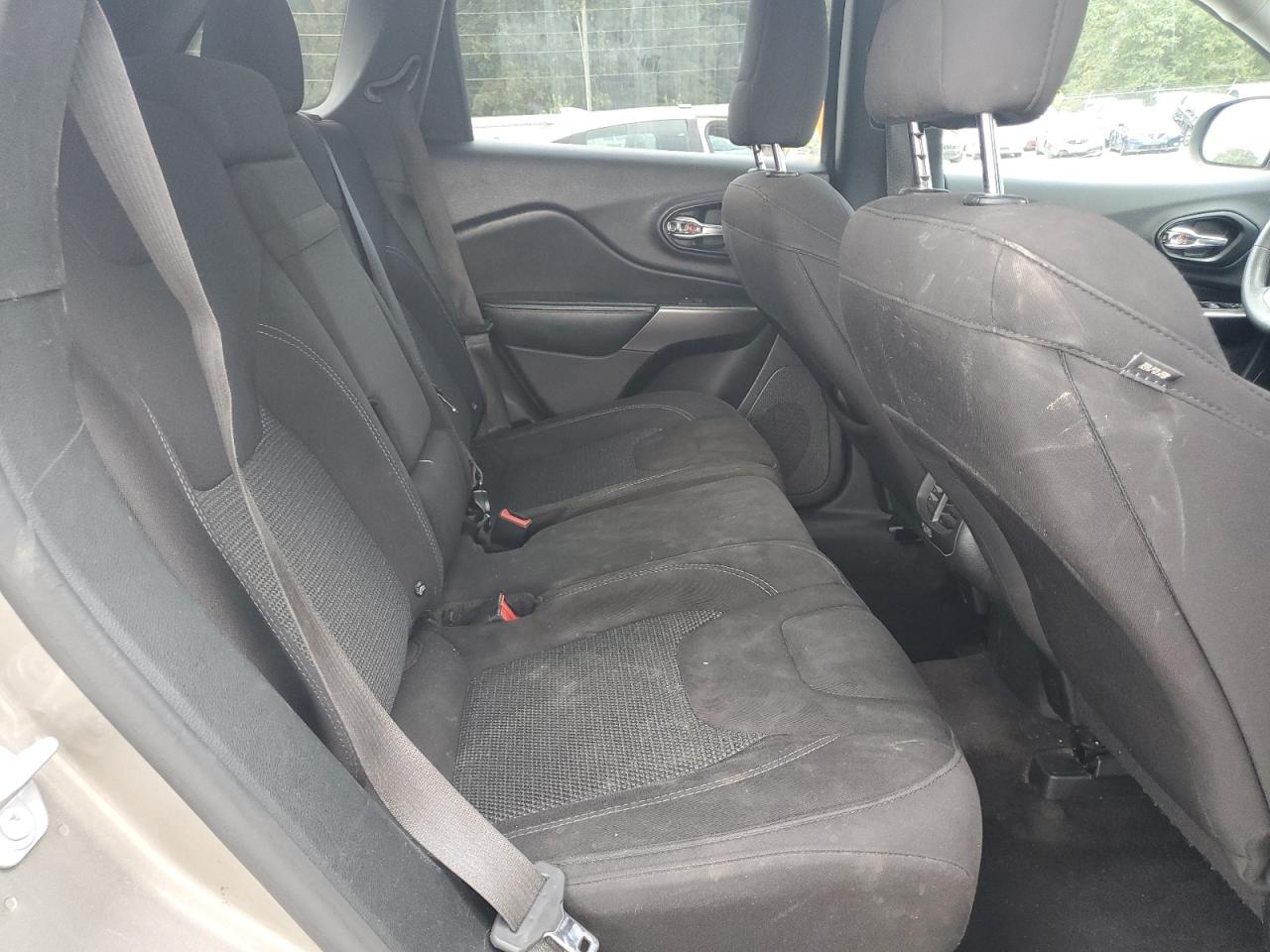 JEEP GRAND CHEROKEE LATITUDE