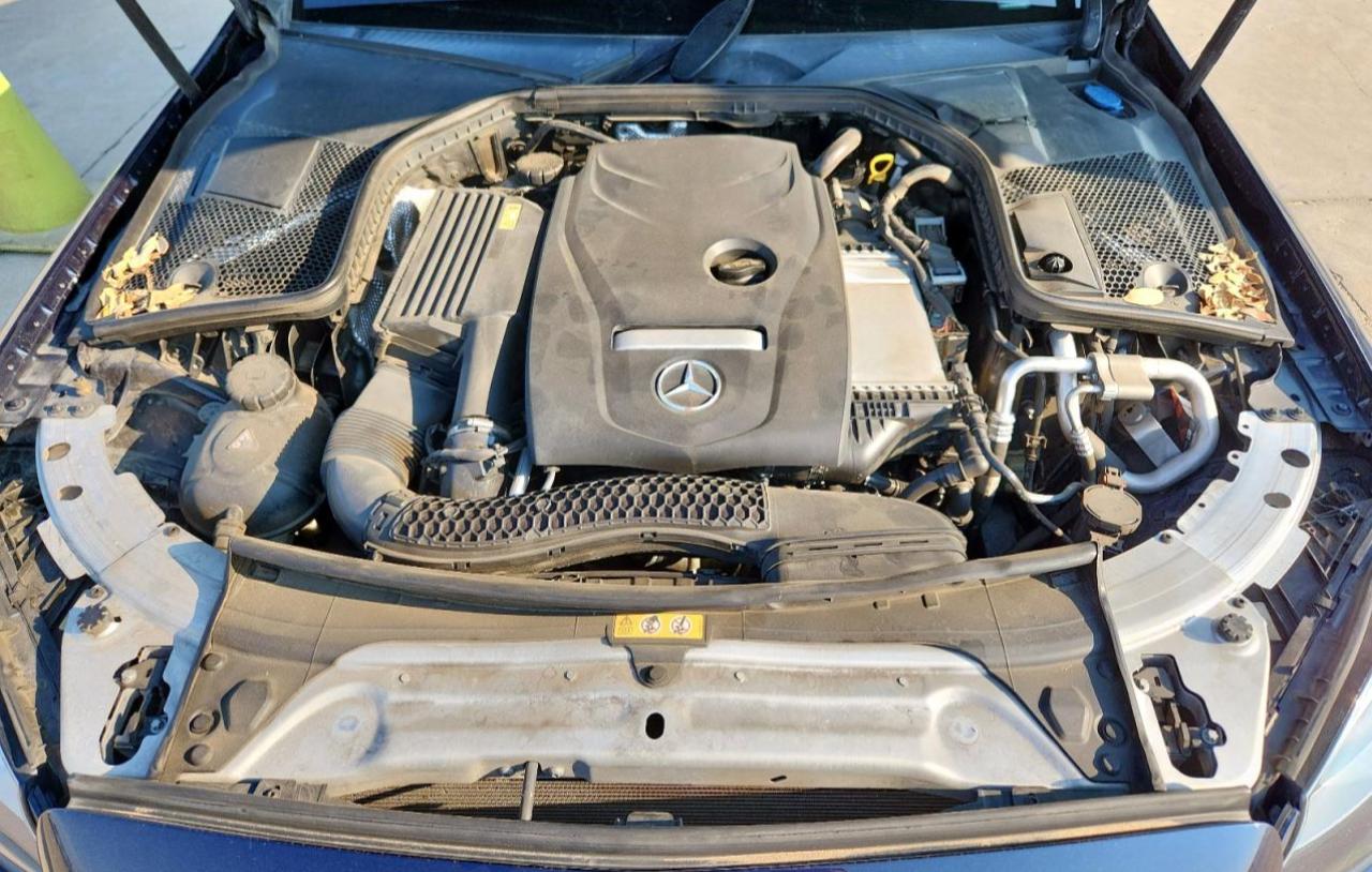 MERCEDES-BENZ C-CLASS 300