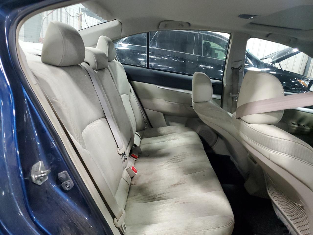 SUBARU LEGACY 2.5I PREMIUM