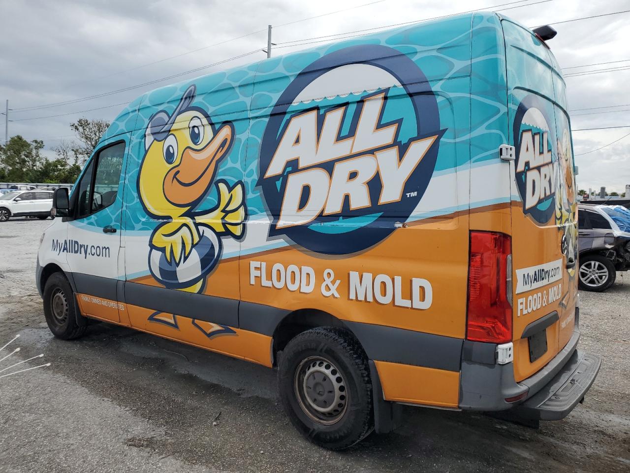 MERCEDES-BENZ SPRINTER 2500