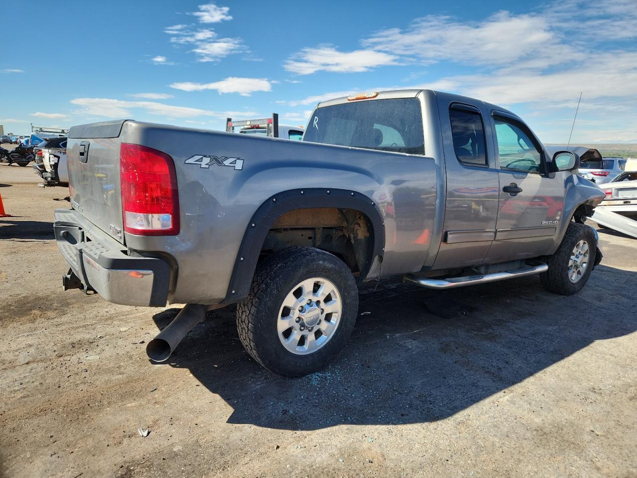 GMC SIERRA K2500 SLE