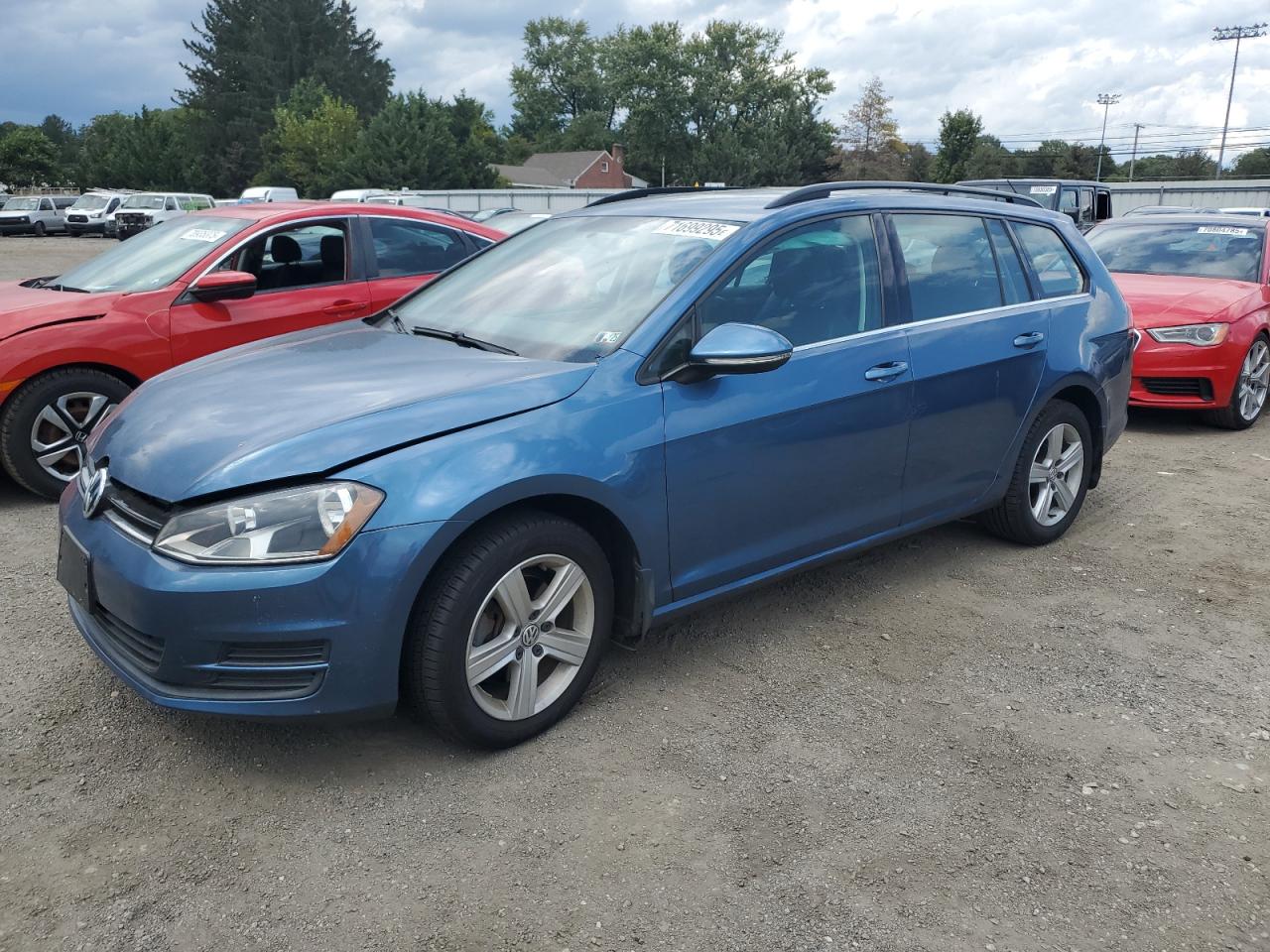 VOLKSWAGEN GOLF SPORTSVAN TDI S