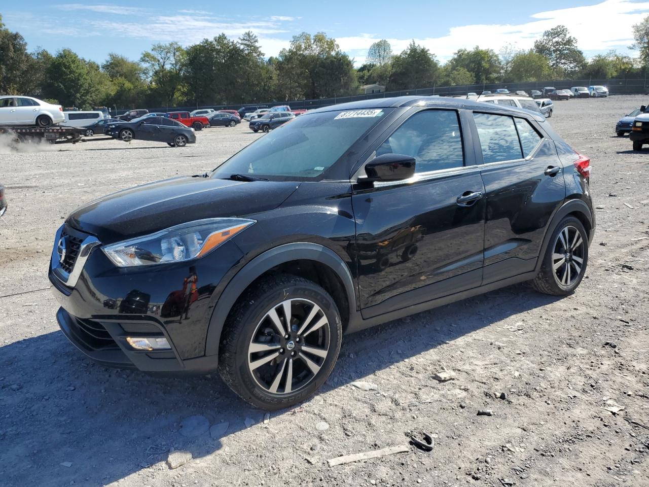 NISSAN KICKS SV