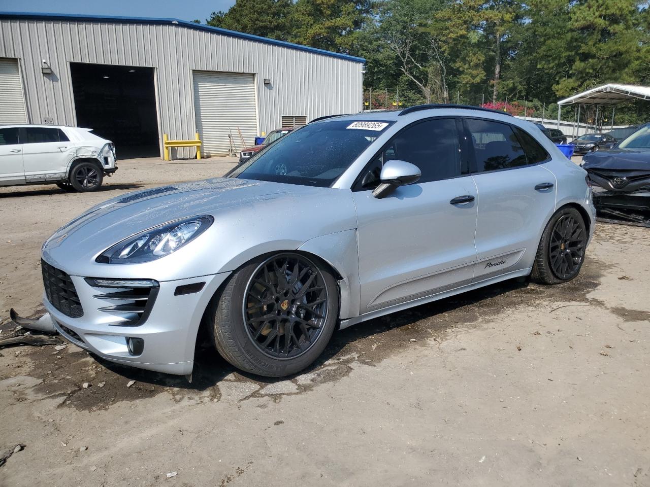 PORSCHE MACAN S