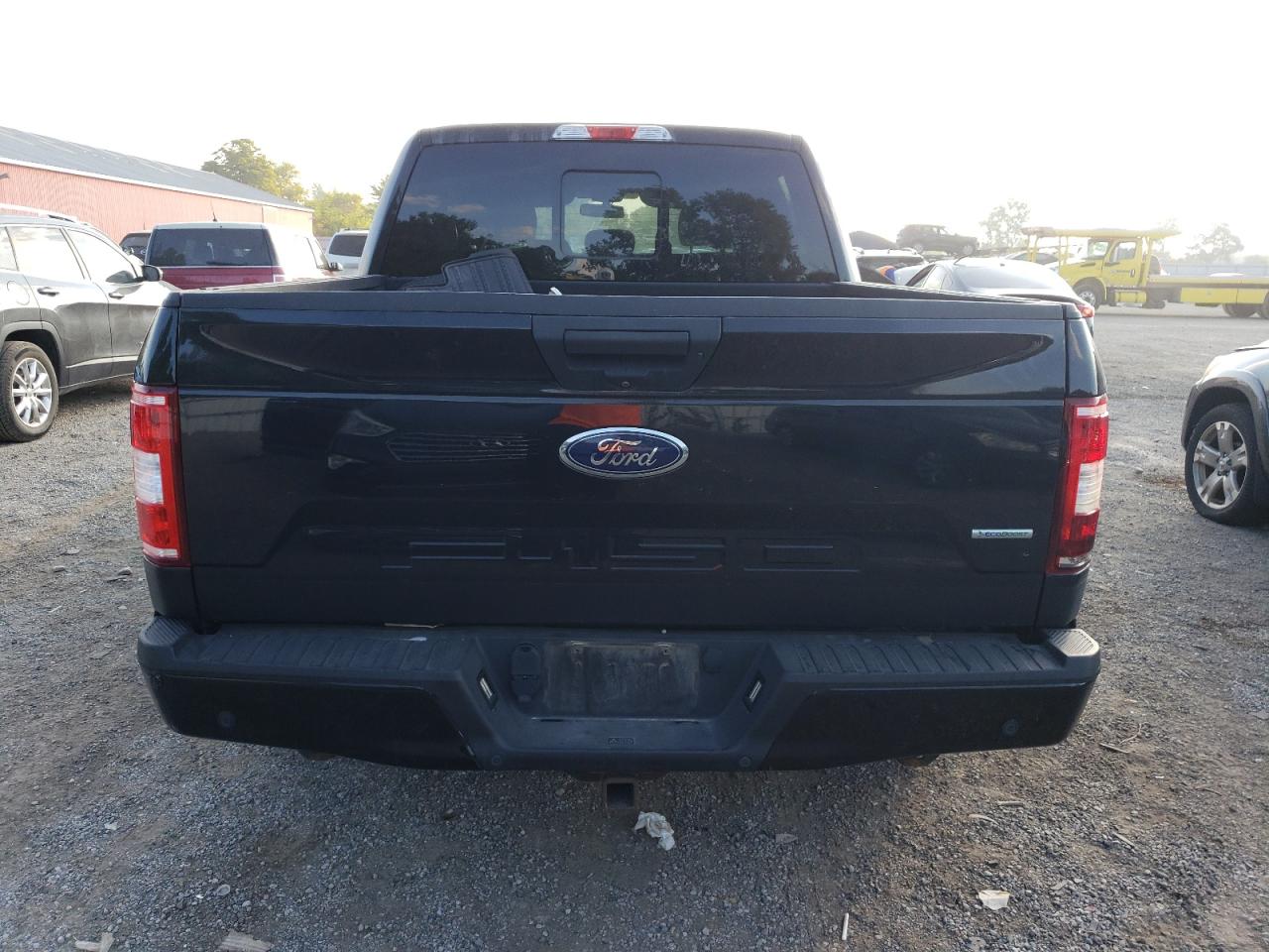 FORD F-150 SUPERCREW