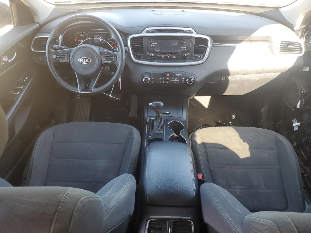 KIA SORENTO LX