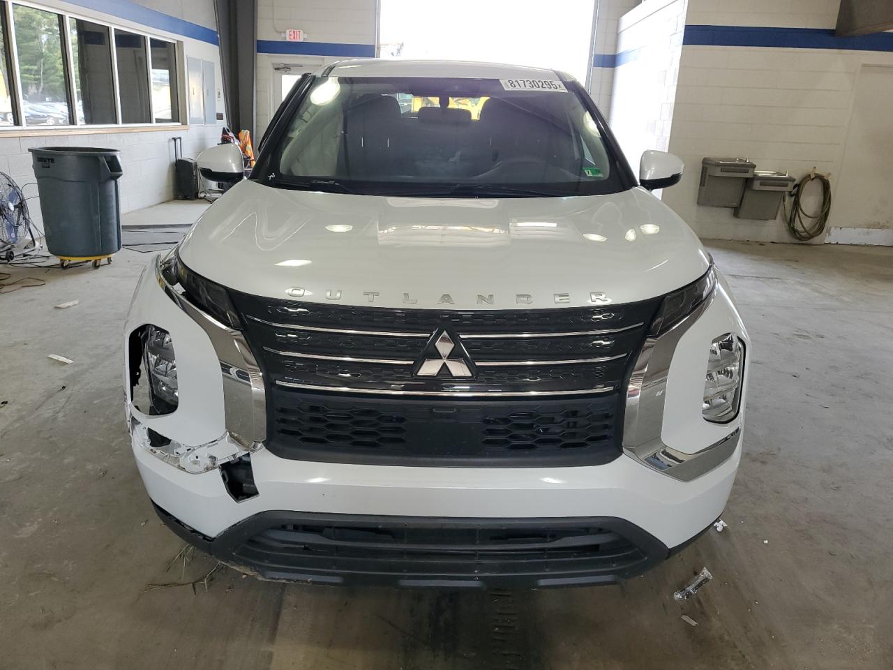 MITSUBISHI OUTLANDER ES