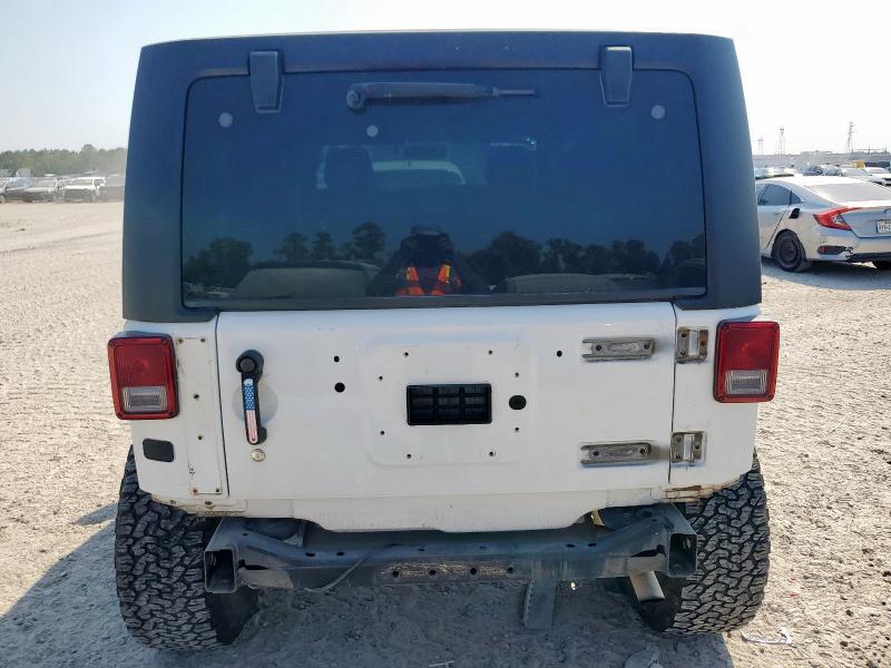 2015 JEEP WRANGLER U 1C4BJWDG2FL711447