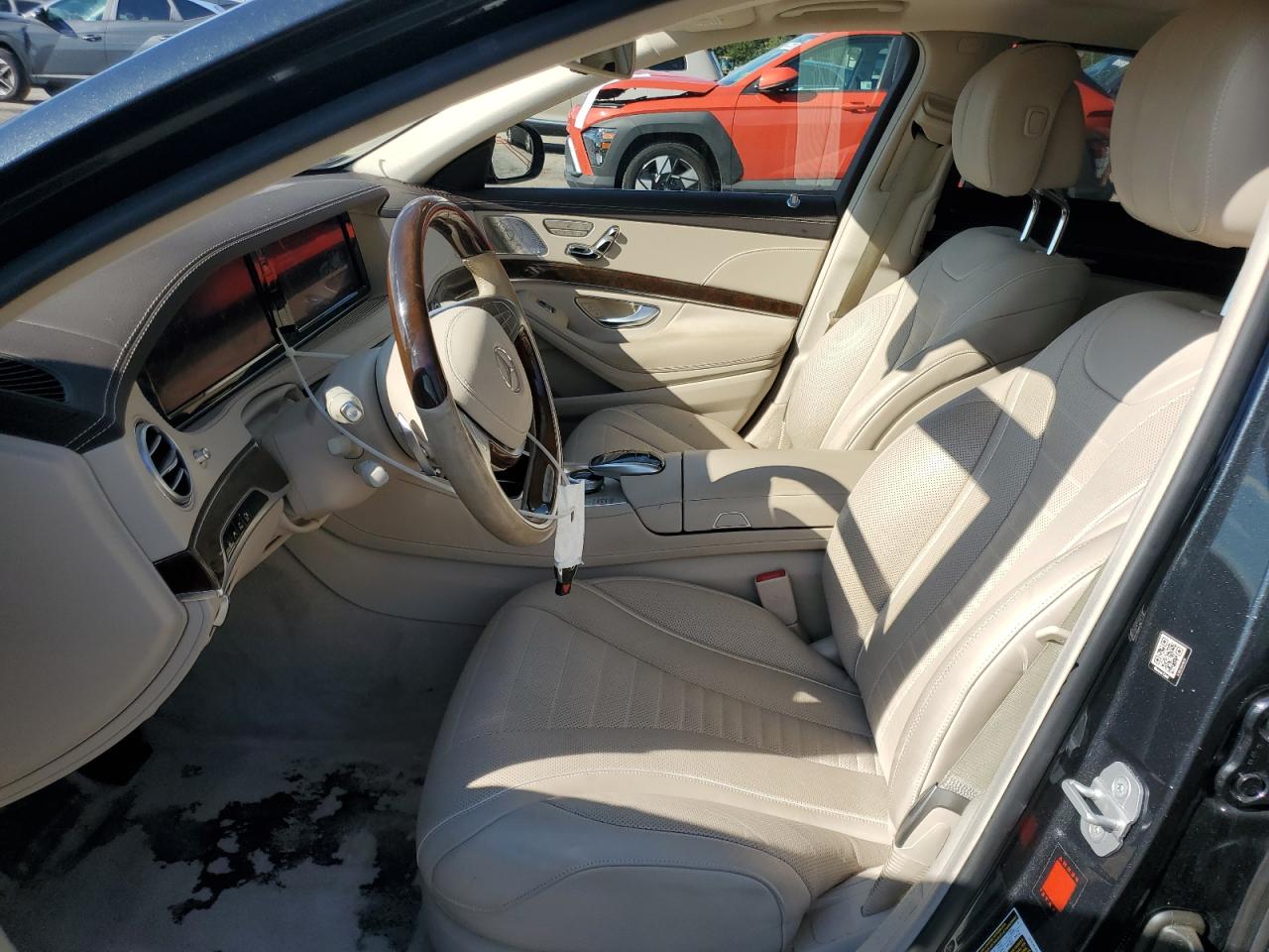 MERCEDES-BENZ S-CLASS 550