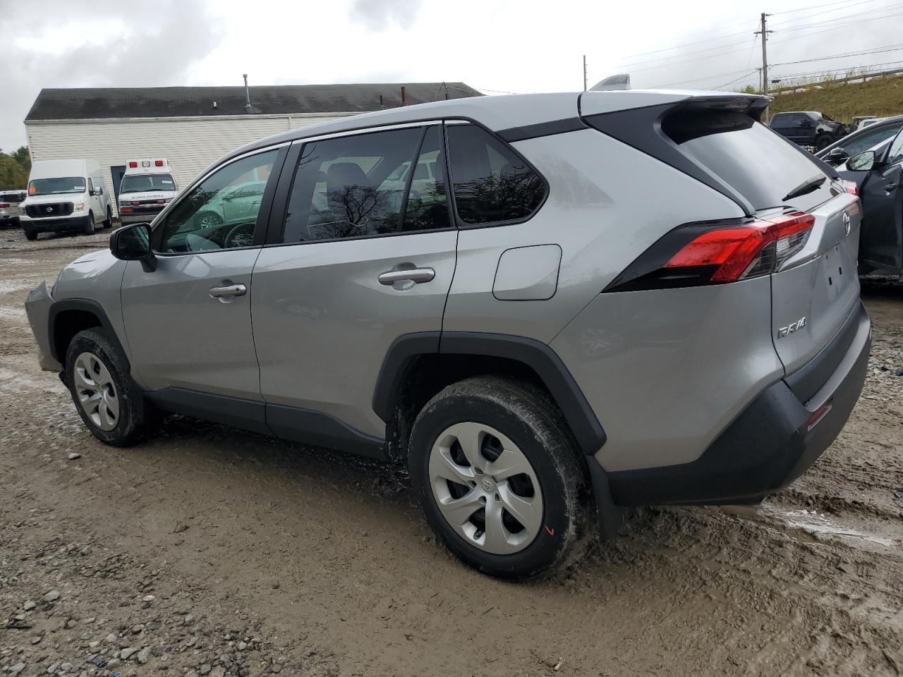 TOYOTA RAV4 LE