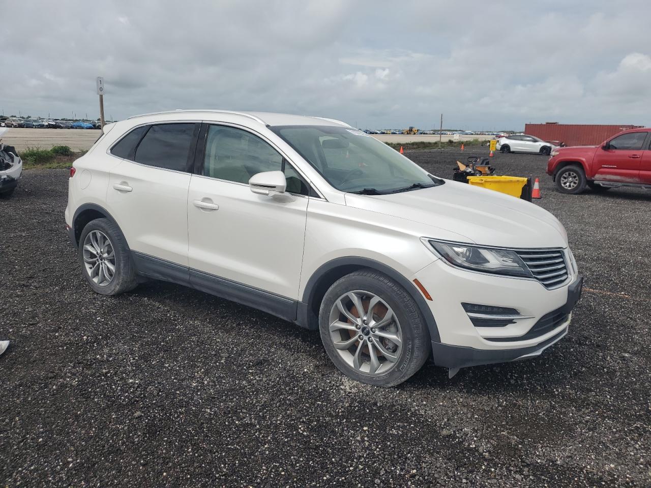 LINCOLN MKZ MKC