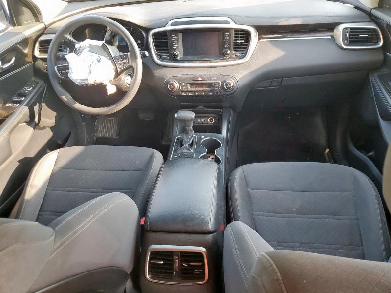 2019 KIA SORENTO LX 5XYPG4A53KG560037