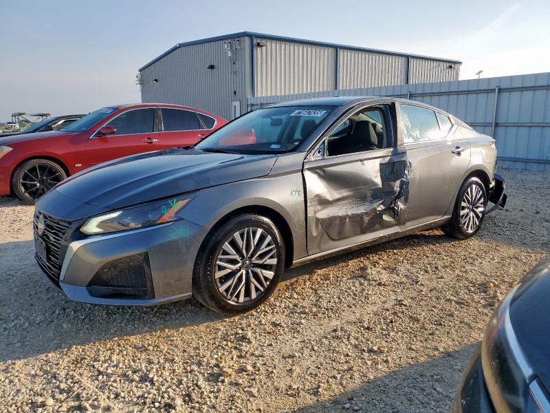 NISSAN ALTIMA SV
