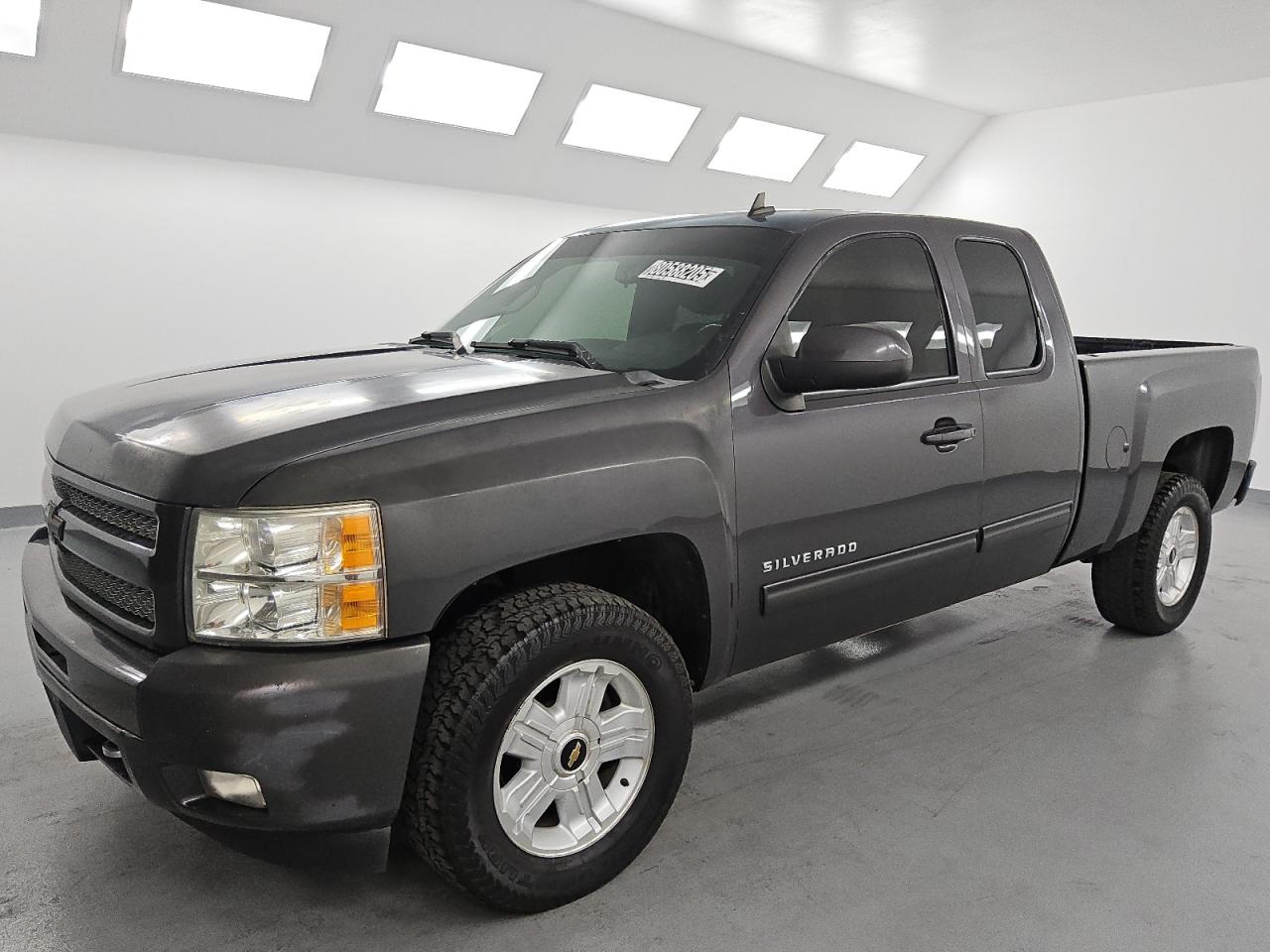 CHEVROLET SILVERADO K1500 LT