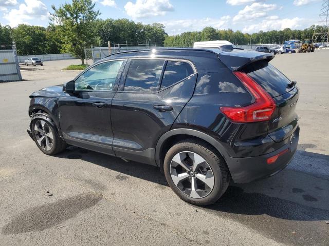 2025 VOLVO XC40 PLUS YV4L12UCXS2575995